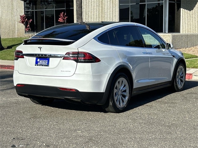 Thumbnail: 2020 Tesla Model X - 5