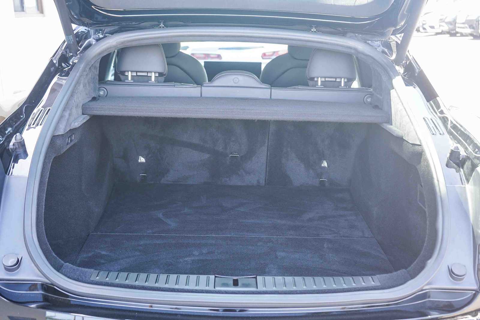 Thumbnail: 2022 Tesla Model S - 26