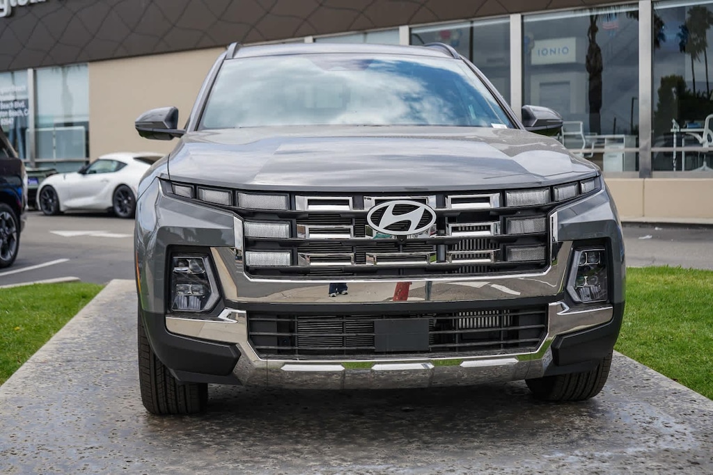 New 2026 Hyundai Santa Cruz Limited Truck