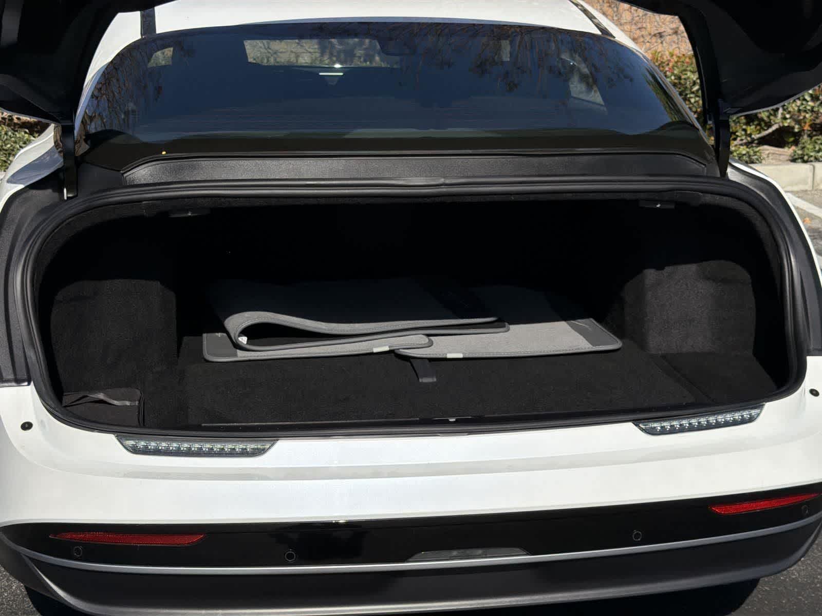 Thumbnail: 2023 Lucid Air - 29