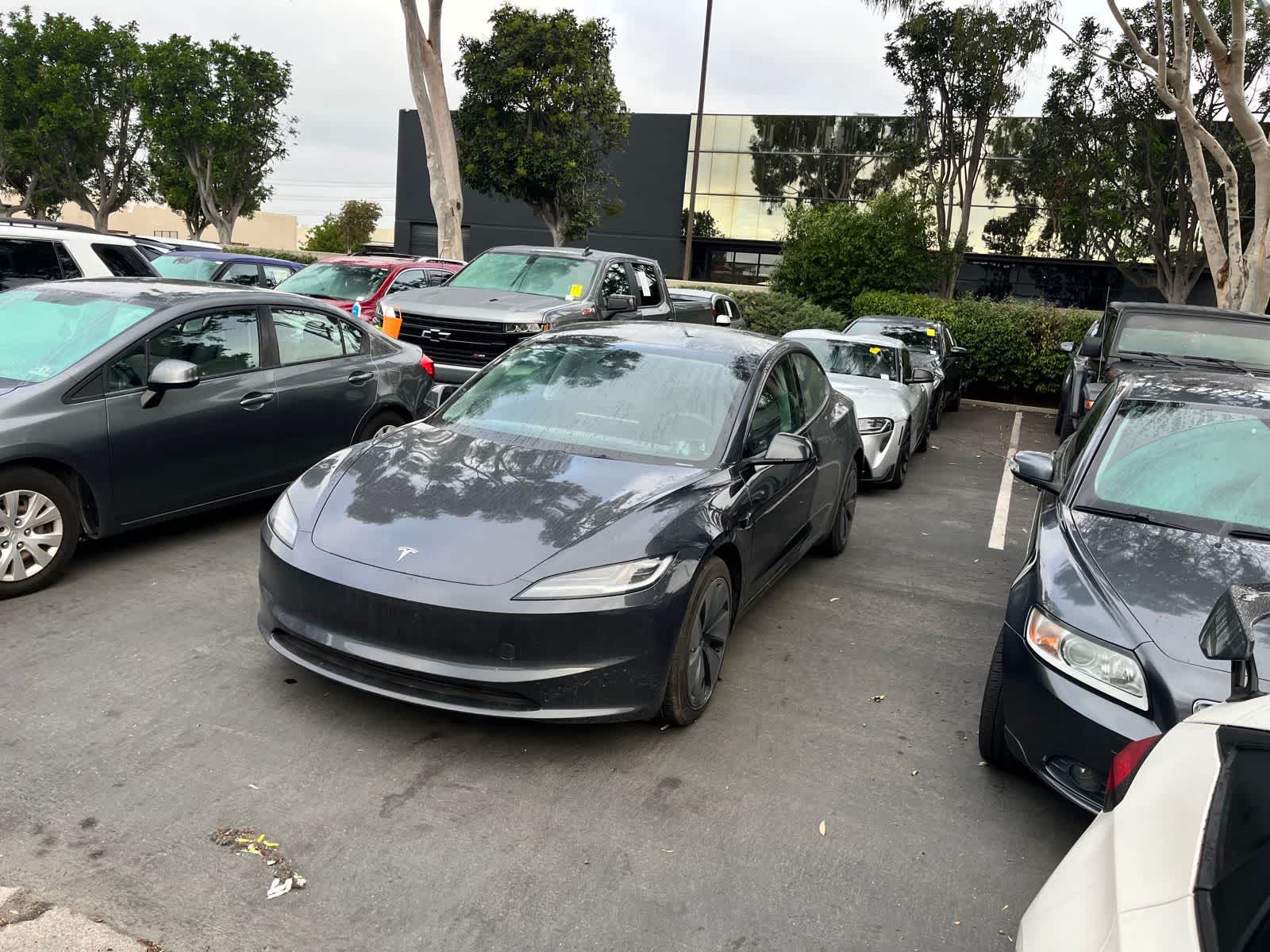 Thumbnail: 2025 Tesla Model 3 - 1