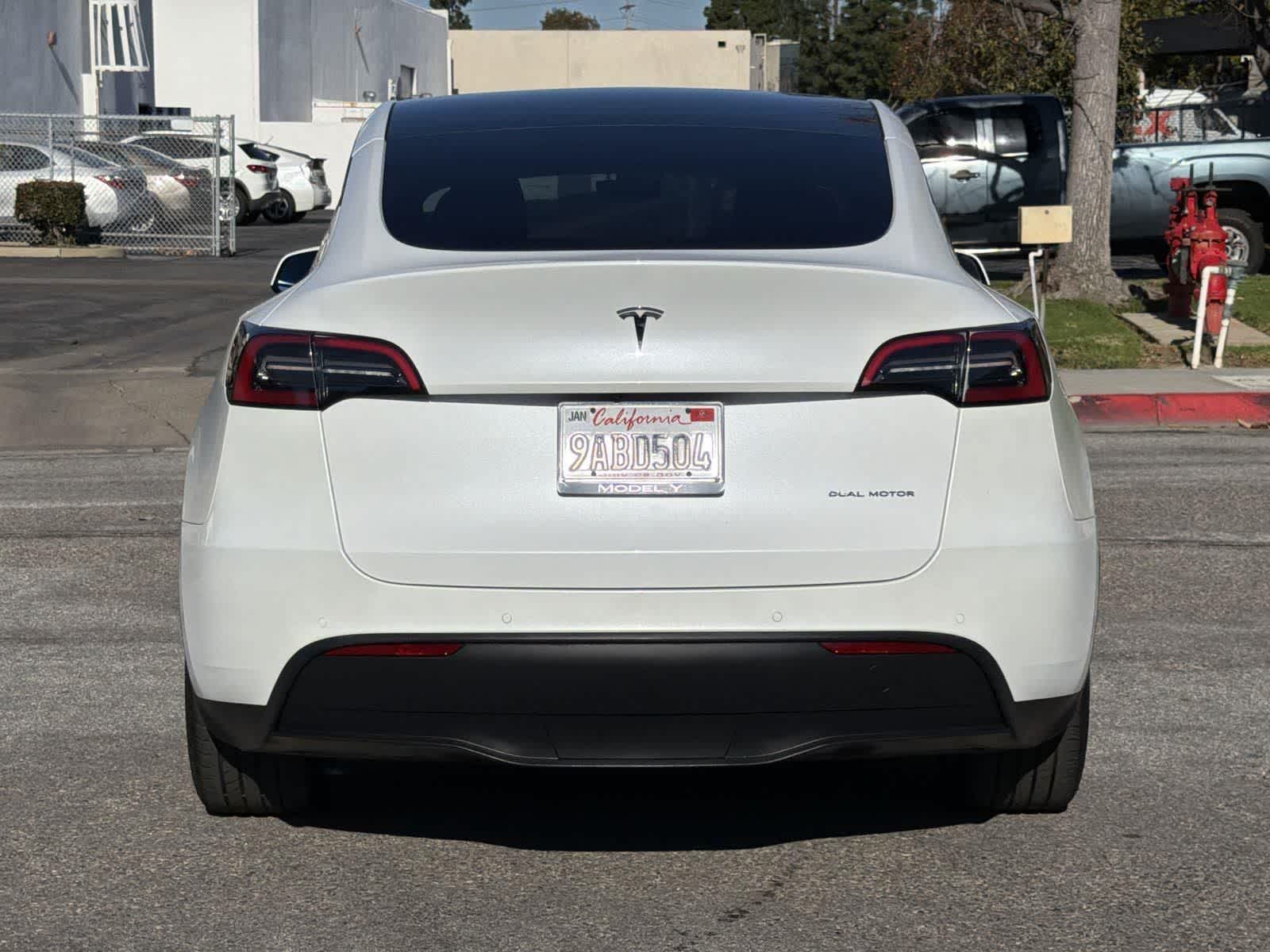 Thumbnail: 2022 Tesla Model Y - 5