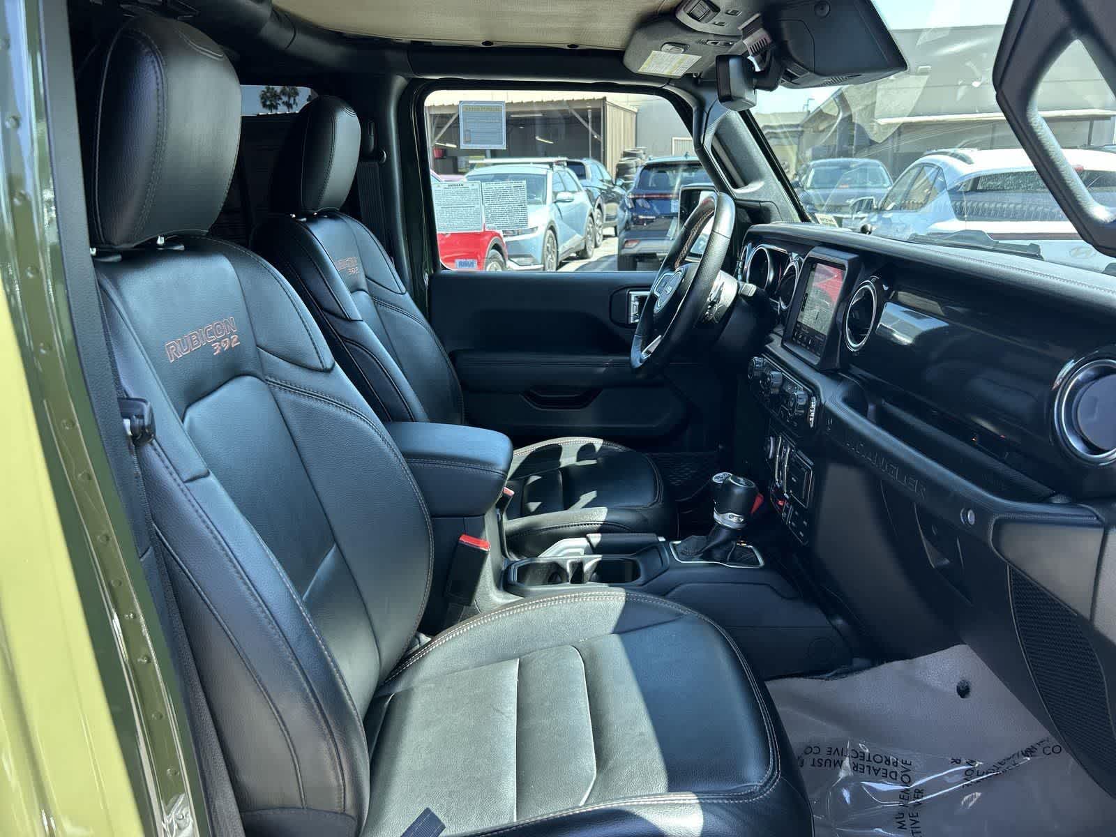 Thumbnail: 2022 Jeep Wrangler - 21