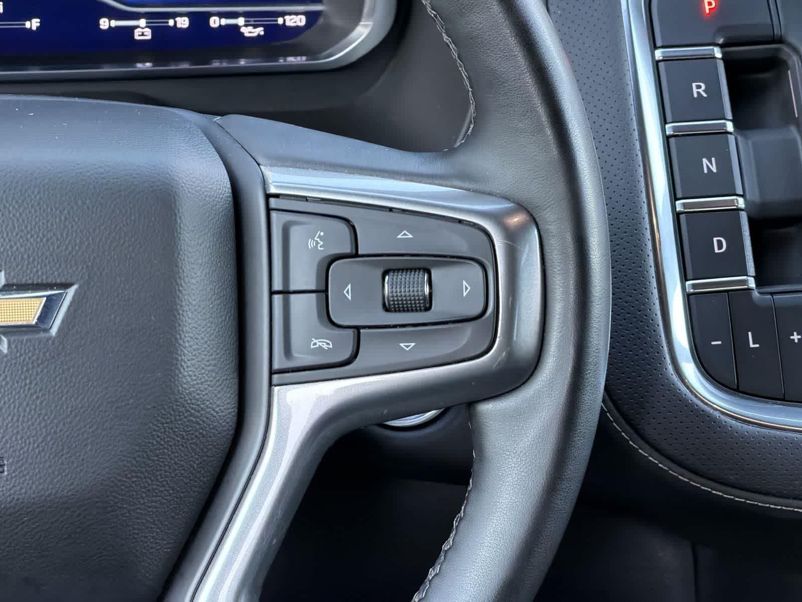 Thumbnail: 2023 Chevrolet Suburban - 13