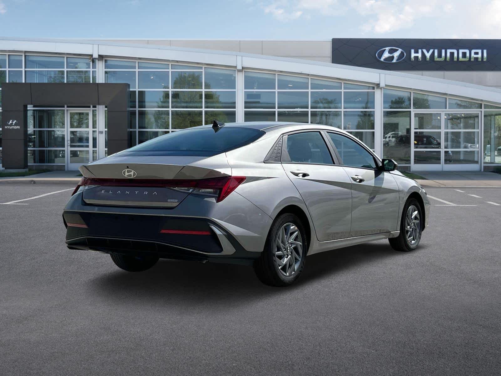 Thumbnail: 2025 Hyundai Elantra - 7