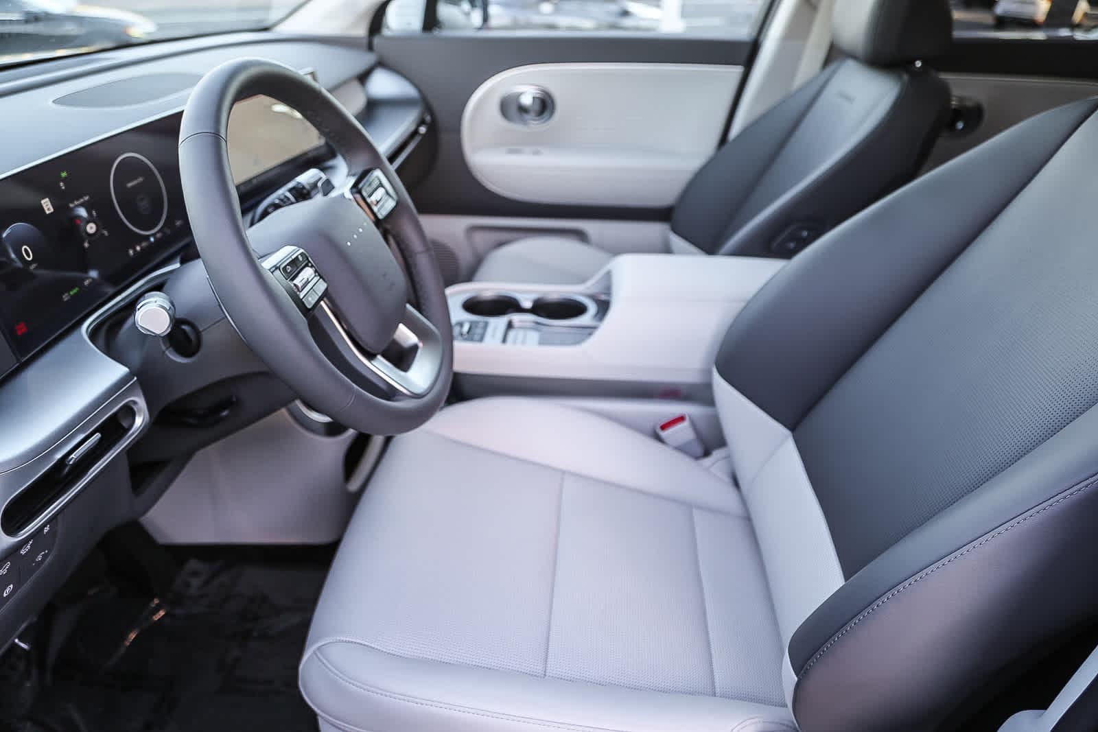 Thumbnail: 2026 Hyundai Ioniq - 26