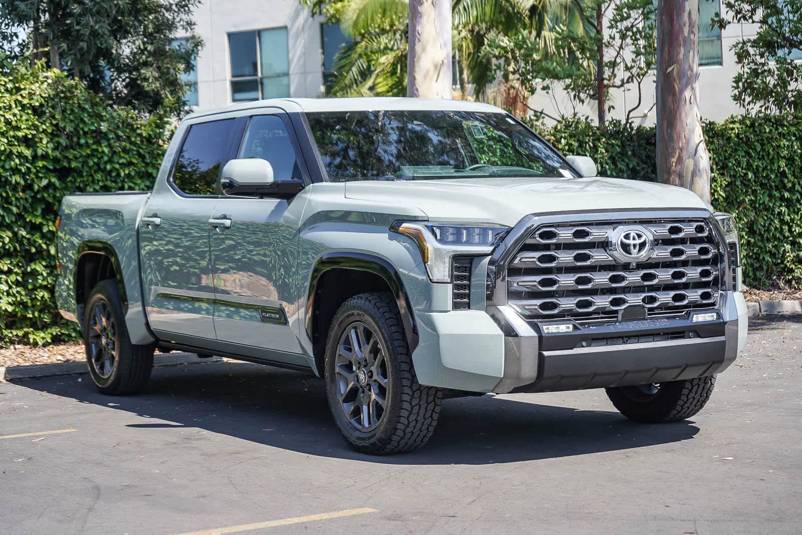 Thumbnail: 2025 Toyota Tundra - 2