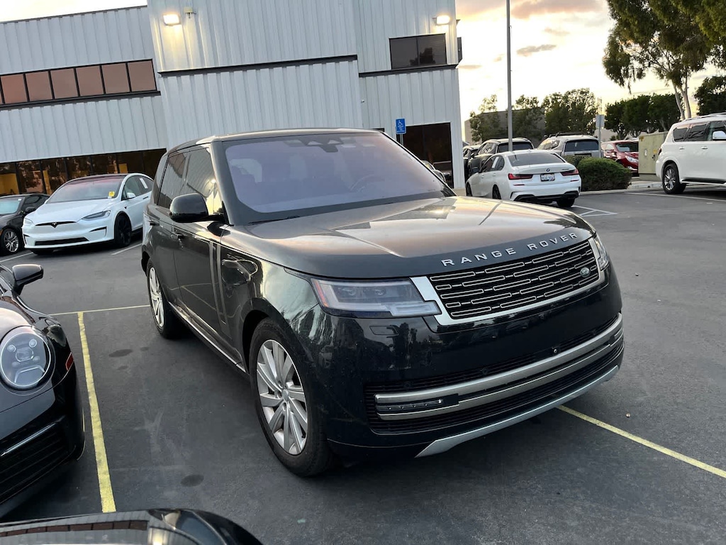 Used 2023 Land Rover Range Rover SE SUV