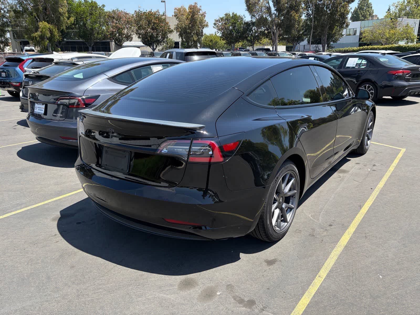 Thumbnail: 2021 Tesla Model 3 - 3