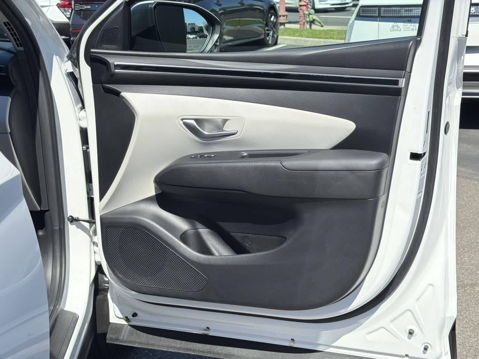 Thumbnail: 2023 Hyundai Tucson - 31