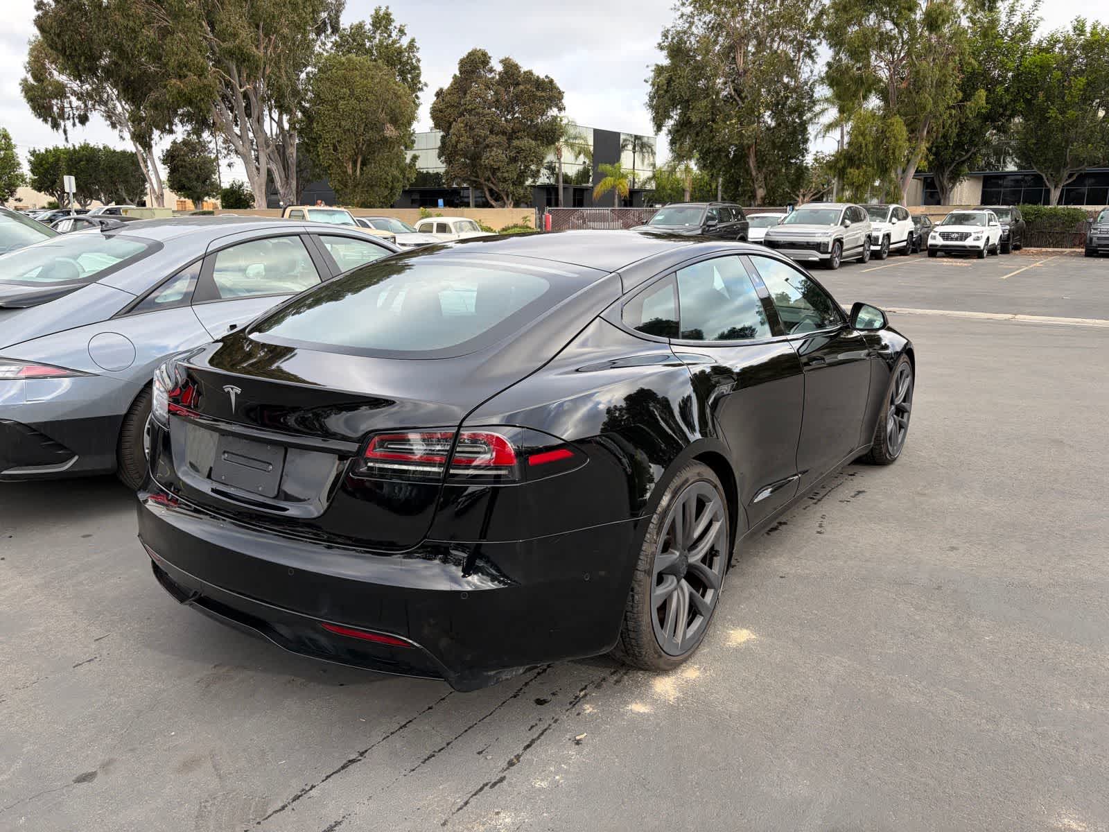 Thumbnail: 2023 Tesla Model S - 3