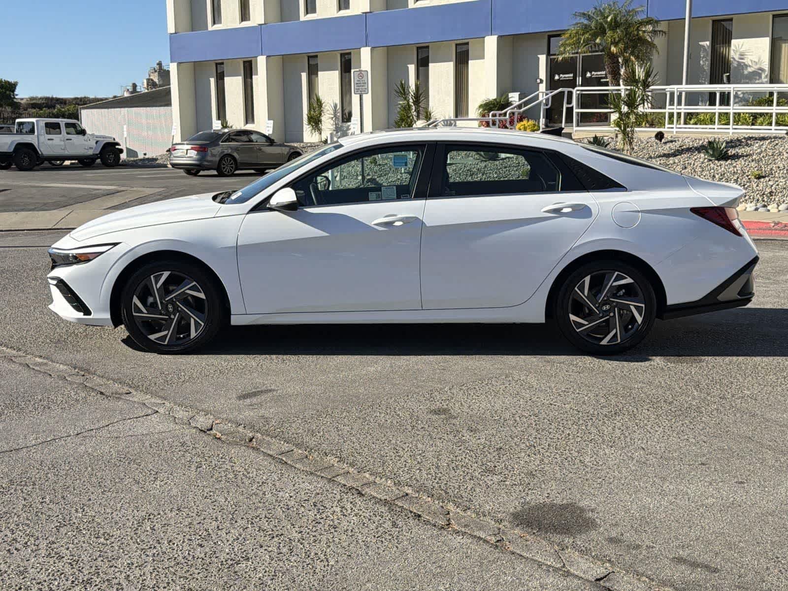 Thumbnail: 2025 Hyundai Elantra - 7