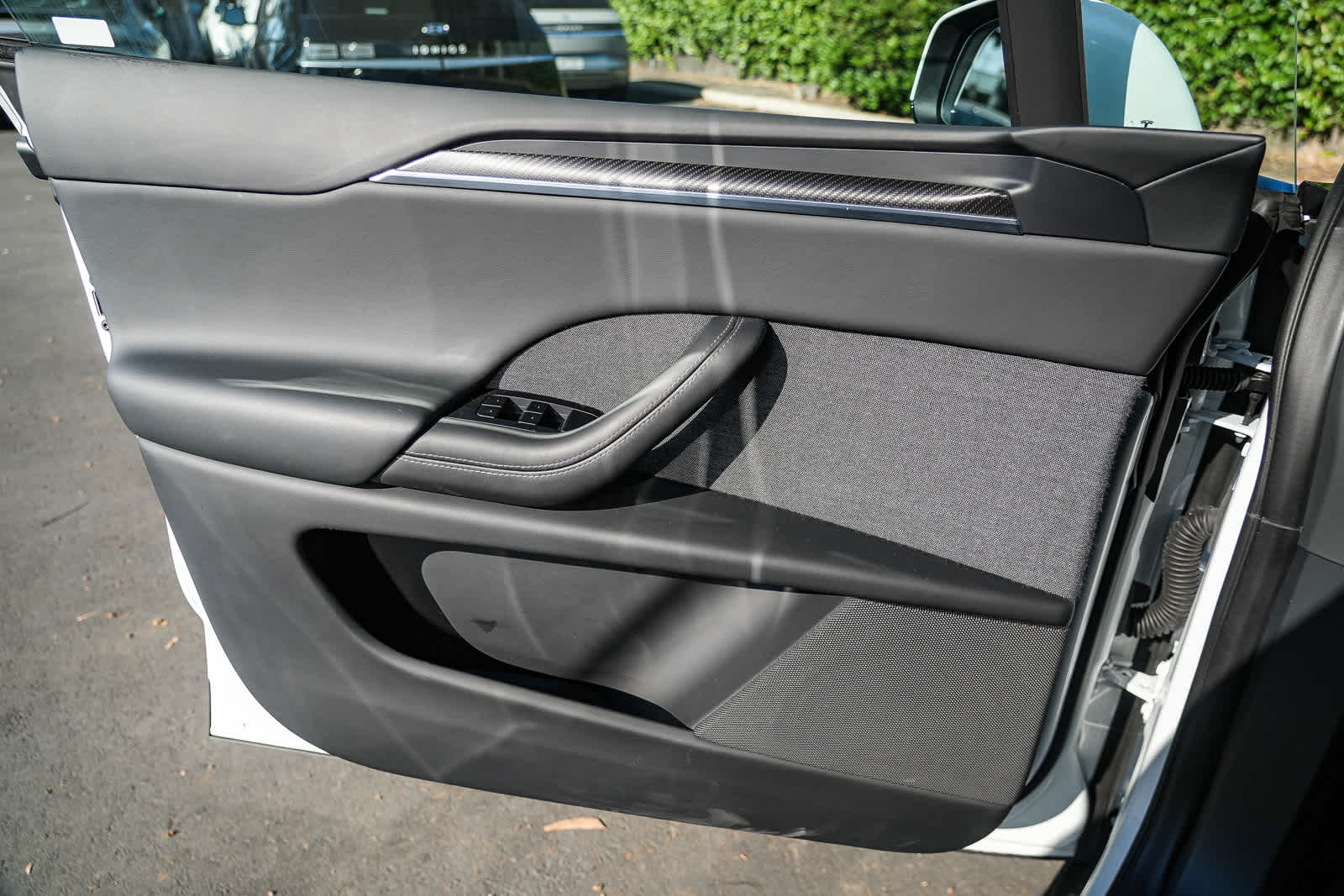 Thumbnail: 2023 Tesla Model X - 20