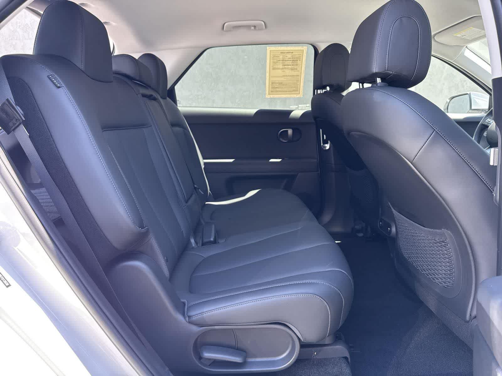 Thumbnail: 2025 Hyundai Ioniq 5 - 32