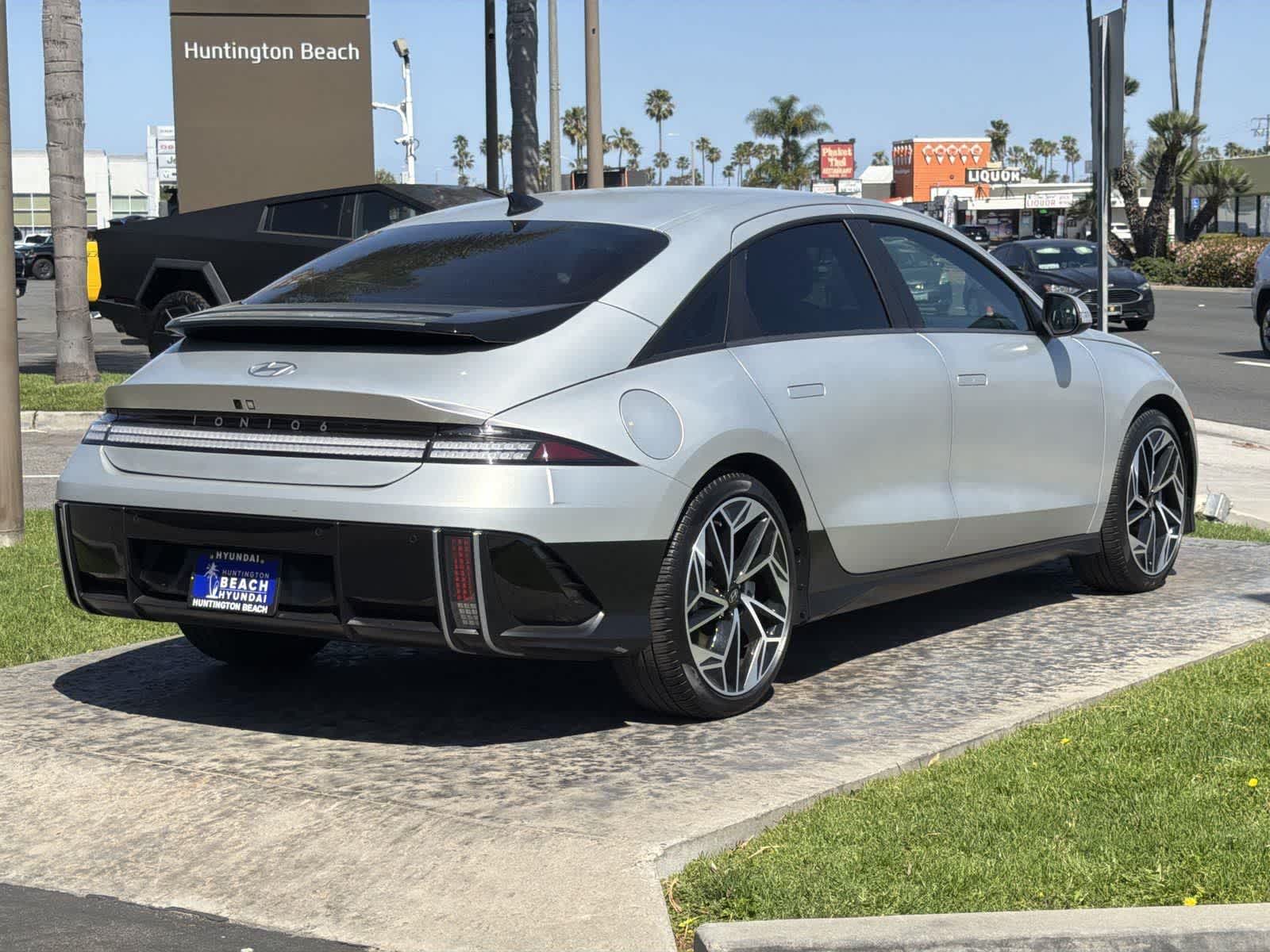 Thumbnail: 2023 Hyundai Ioniq 6 - 6