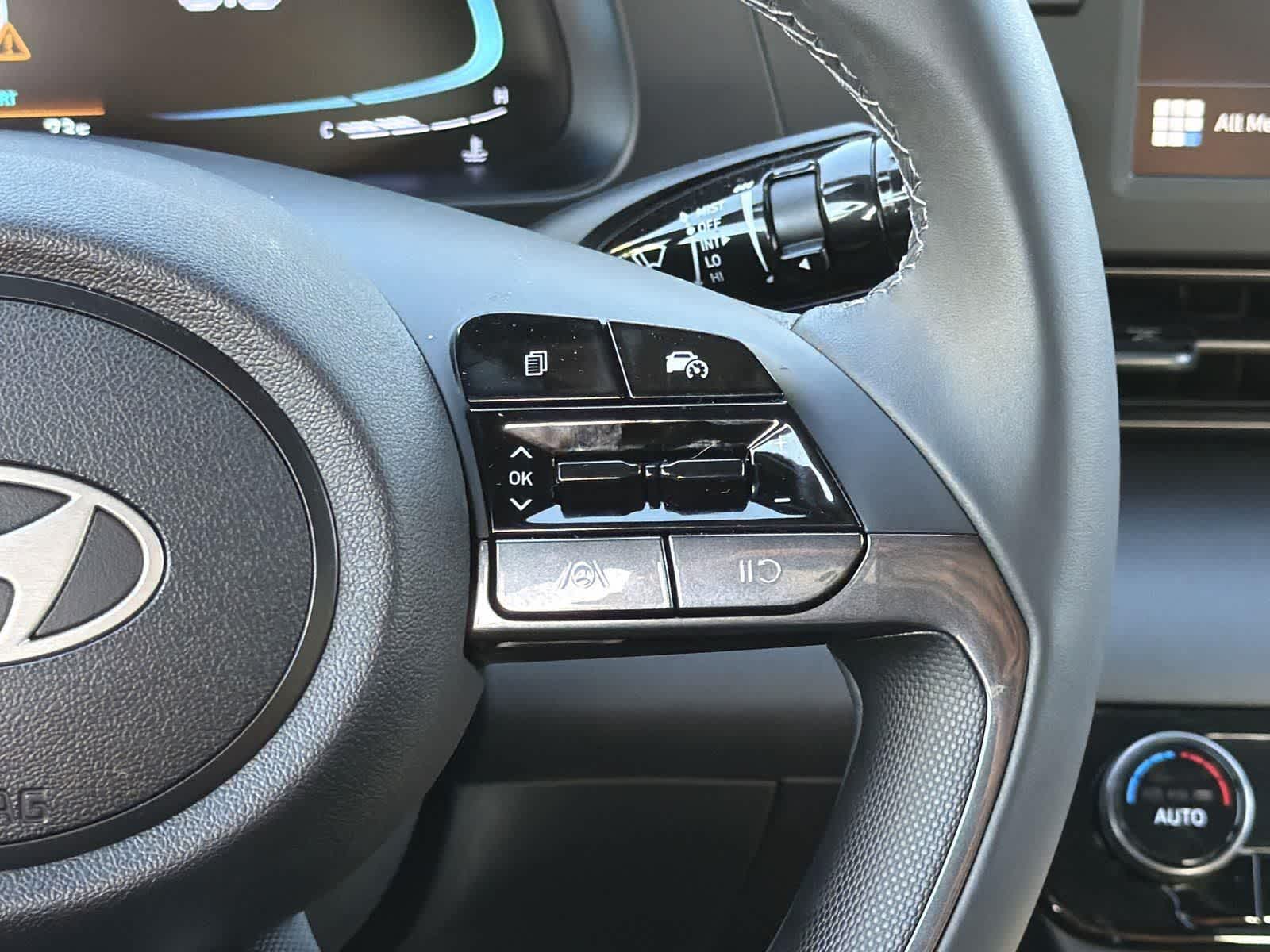 Thumbnail: 2025 Hyundai Elantra - 13