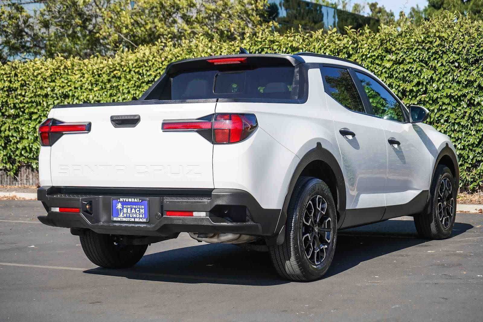 Thumbnail: 2023 Hyundai Santa Cruz - 4