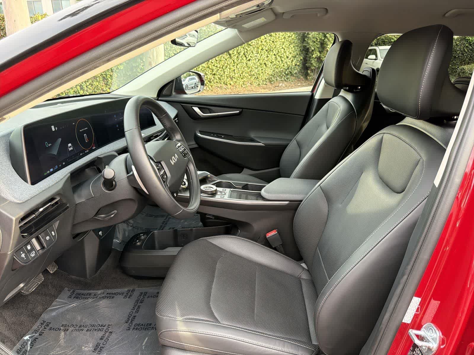 Thumbnail: 2023 Kia EV6 - 24