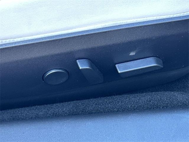 Thumbnail: 2018 Tesla Model 3 - 36