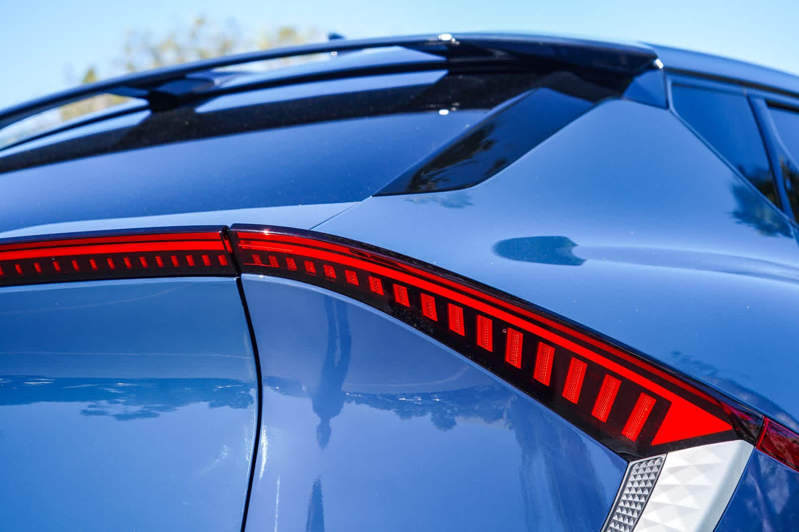 Thumbnail: 2025 Kia EV6 - 7