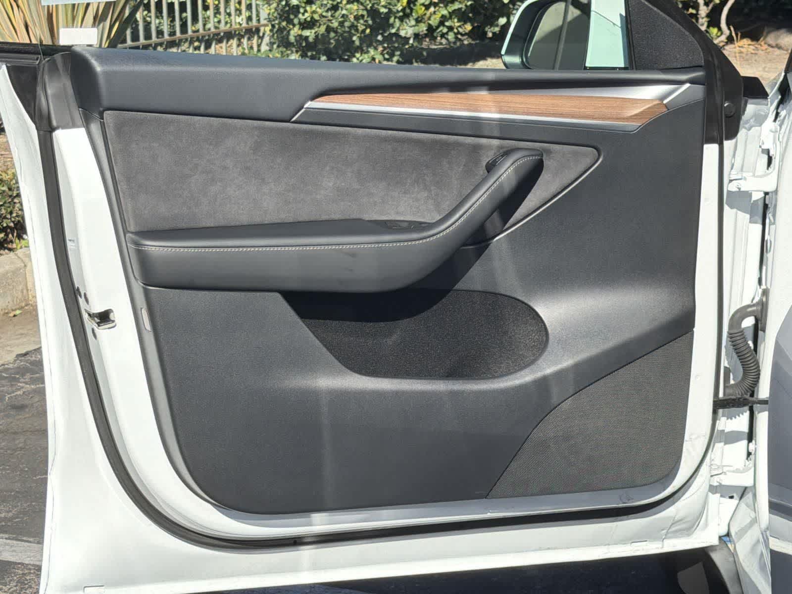 Thumbnail: 2023 Tesla Model Y - 23