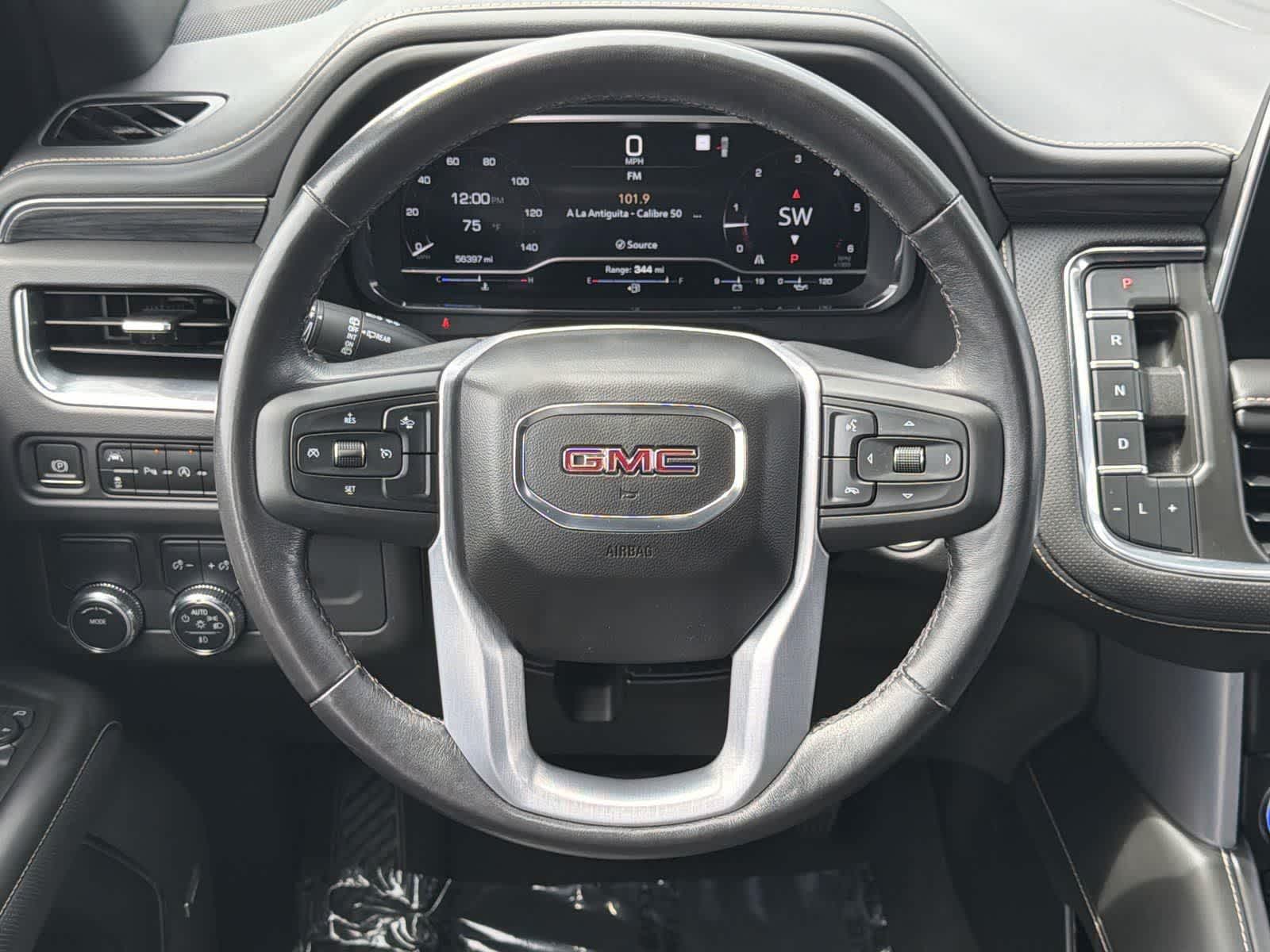 Thumbnail: 2023 GMC Yukon XL - 12