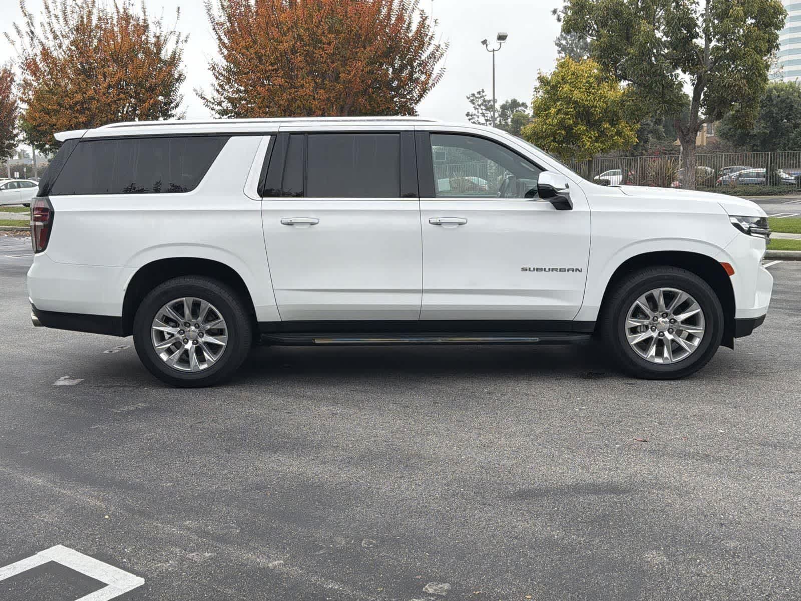 Thumbnail: 2023 Chevrolet Suburban - 3