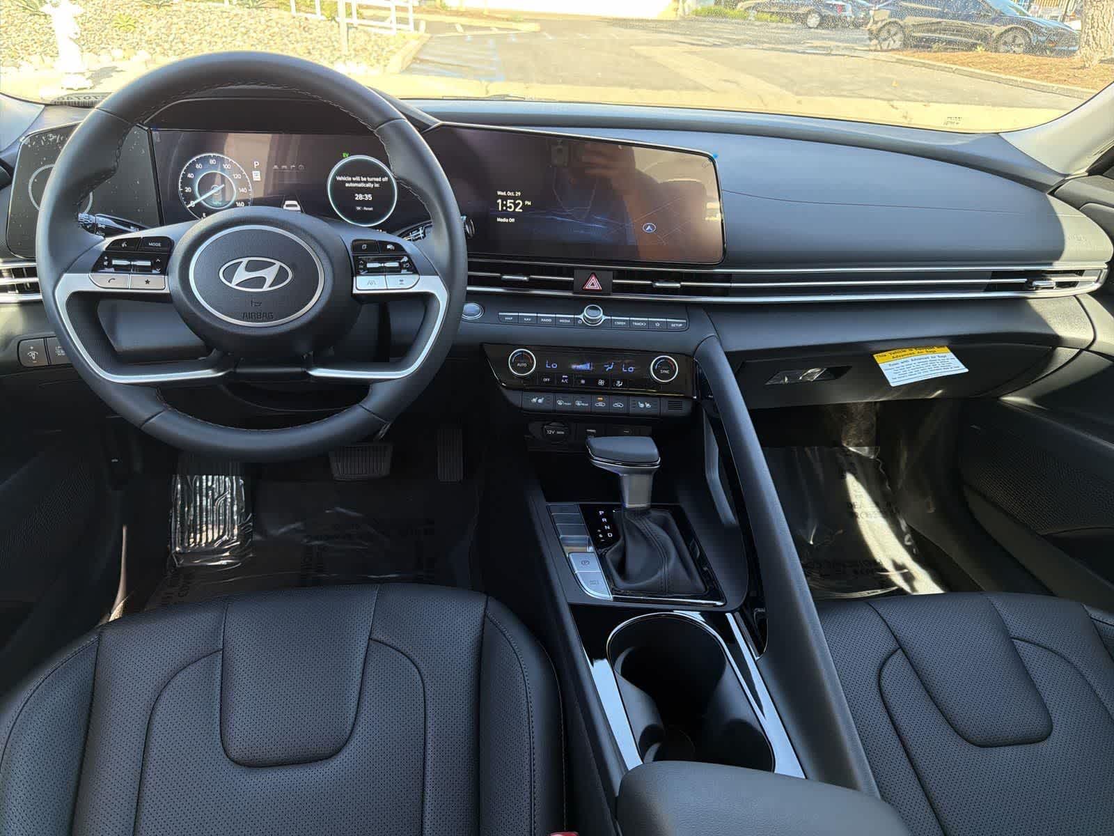 Thumbnail: 2025 Hyundai Elantra - 11