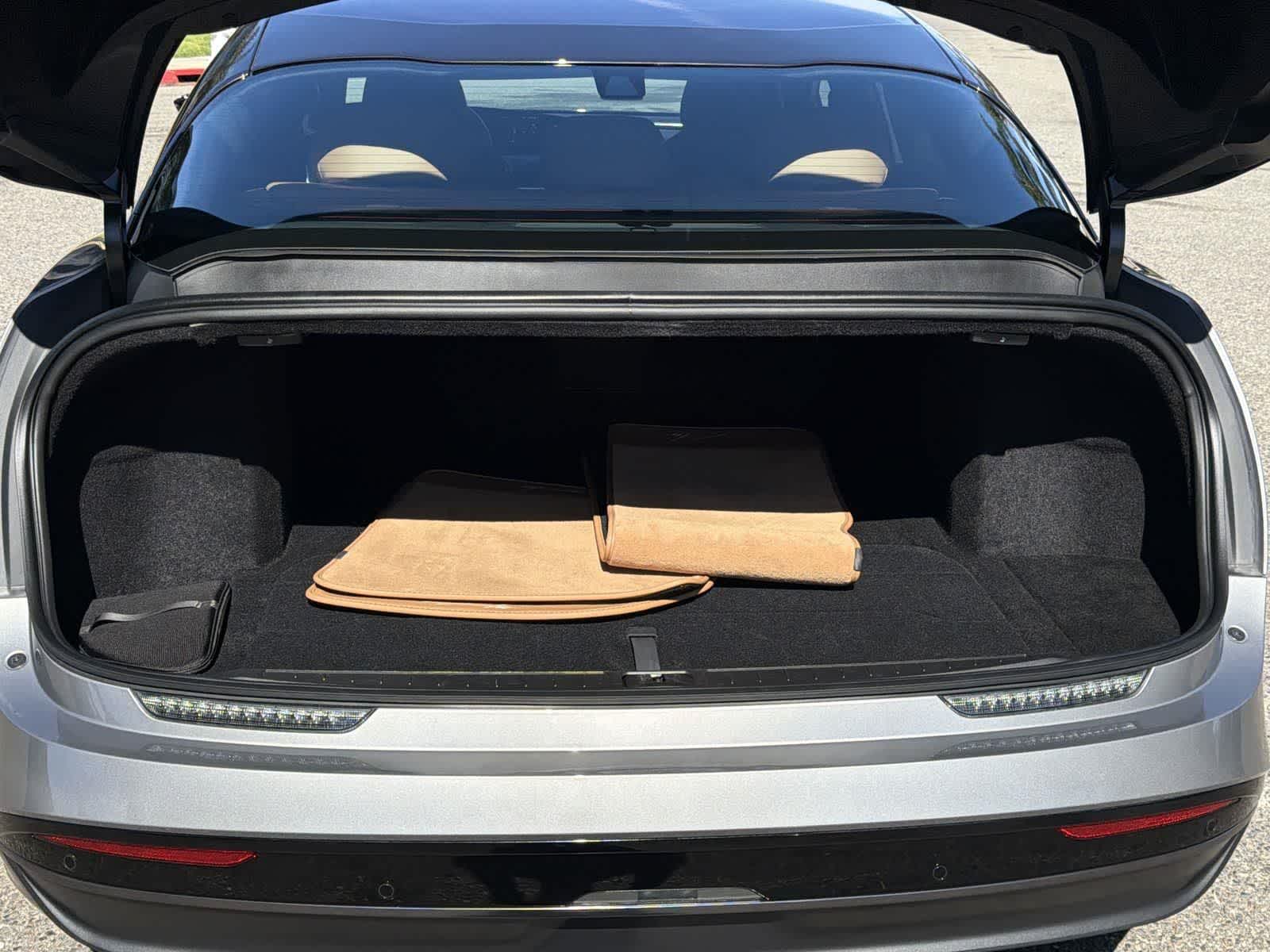 Thumbnail: 2024 Lucid Air - 30