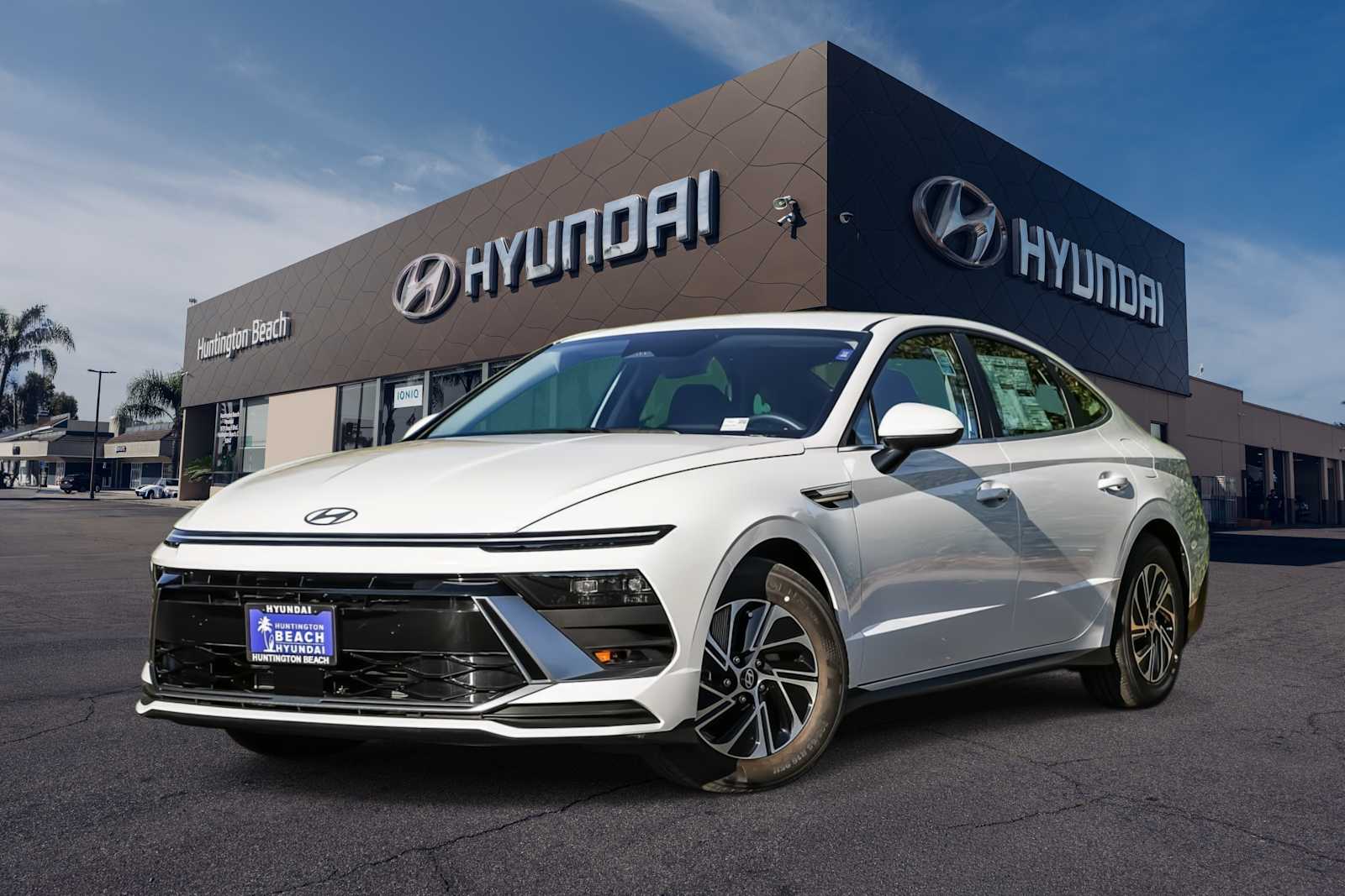 2026 Hyundai Sonata Blue's photo