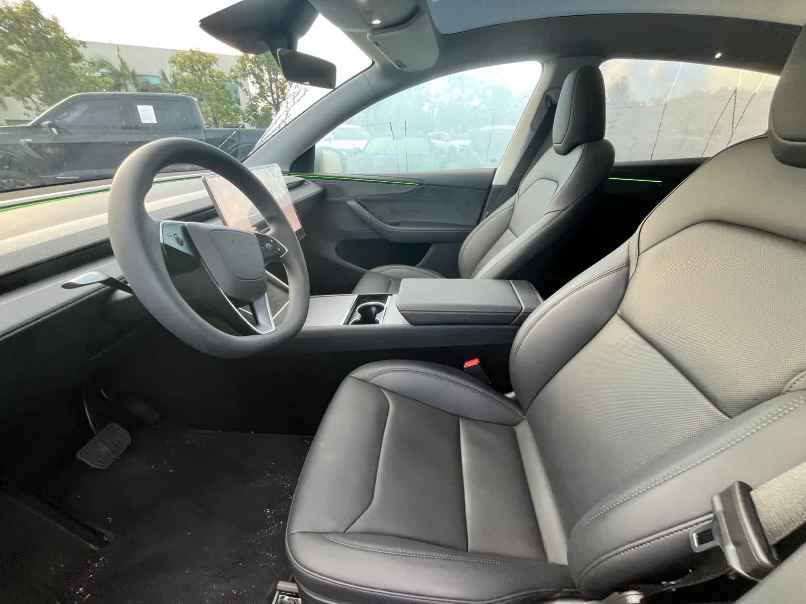 Thumbnail: 2026 Tesla Model Y - 6