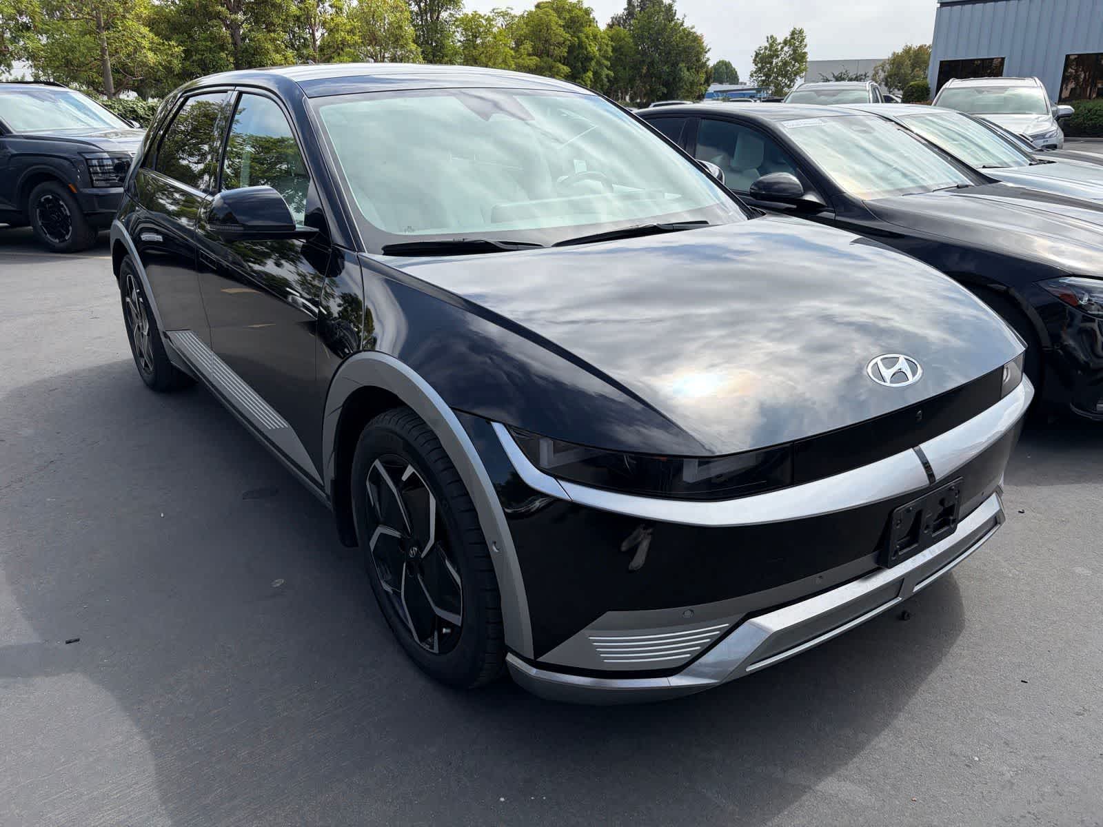 Used 2024 Hyundai IONIQ 5 Limited with VIN KM8KR4DE3RU253682 for sale in Huntington Beach, CA