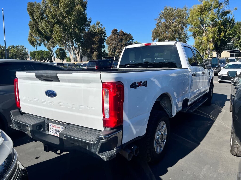 Used 2024 Ford Super Duty F-250 SRW XLT Truck