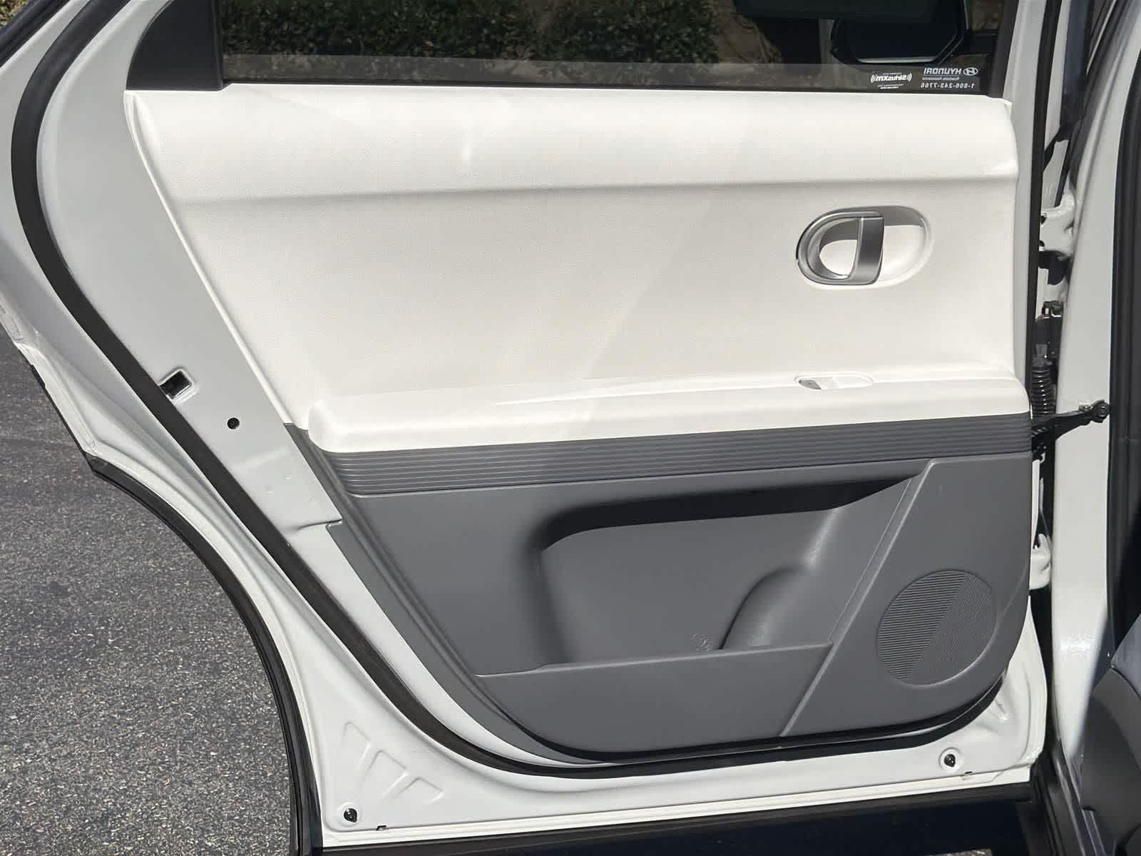 Thumbnail: 2024 Hyundai Ioniq 5 - 26