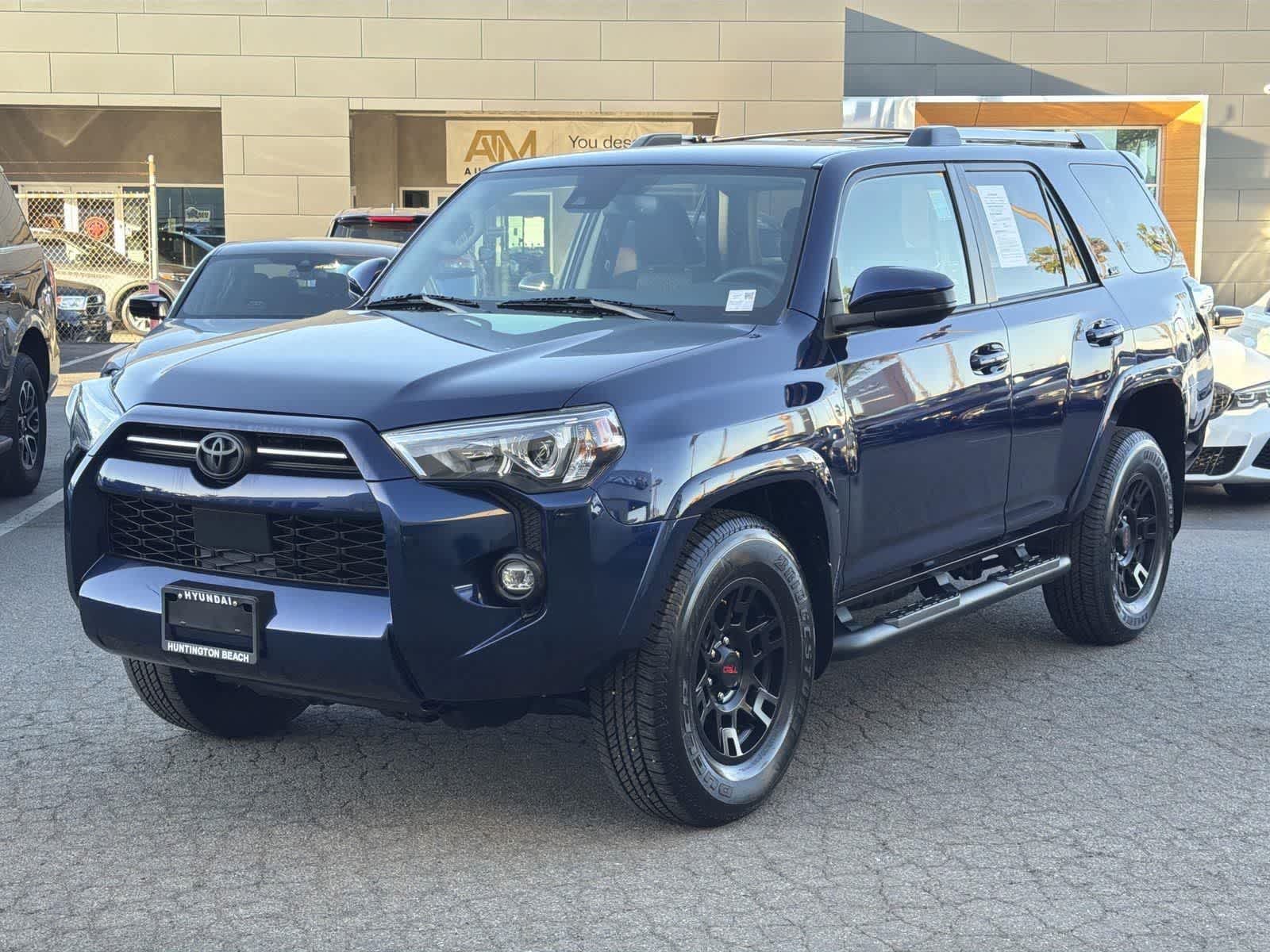 Thumbnail: 2022 Toyota 4Runner - 8