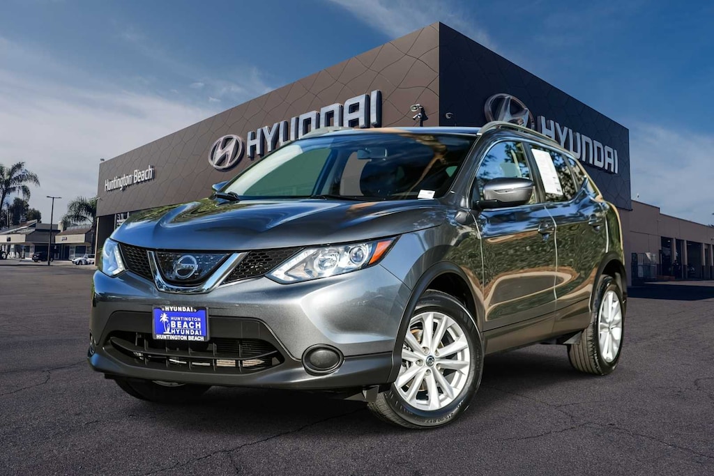 Used 2018 Nissan Rogue Sport SV SUV
