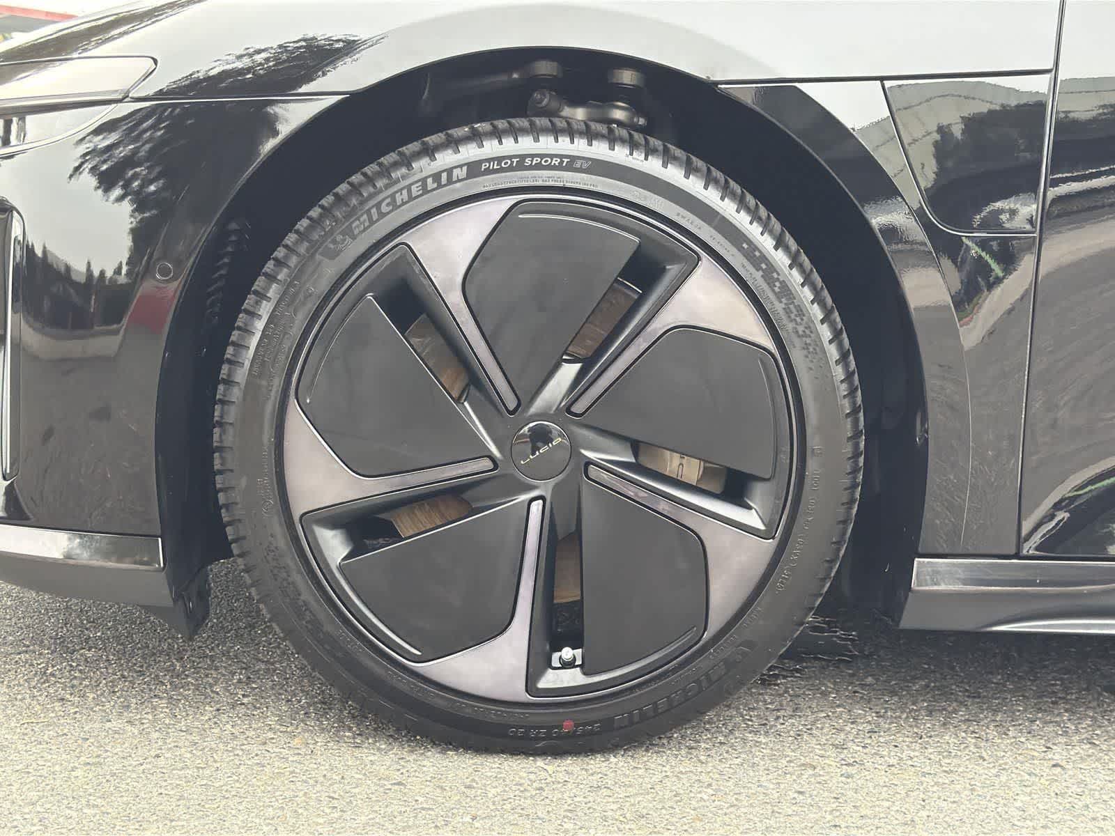 Thumbnail: 2024 Lucid Air - 9