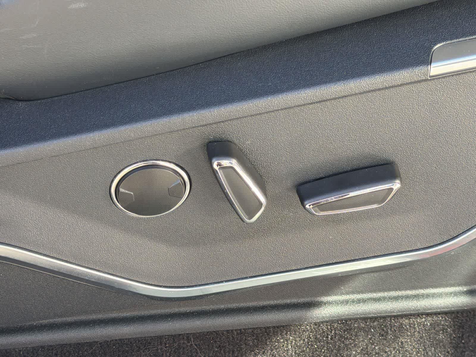 Thumbnail: 2022 Ford F-150 - 36