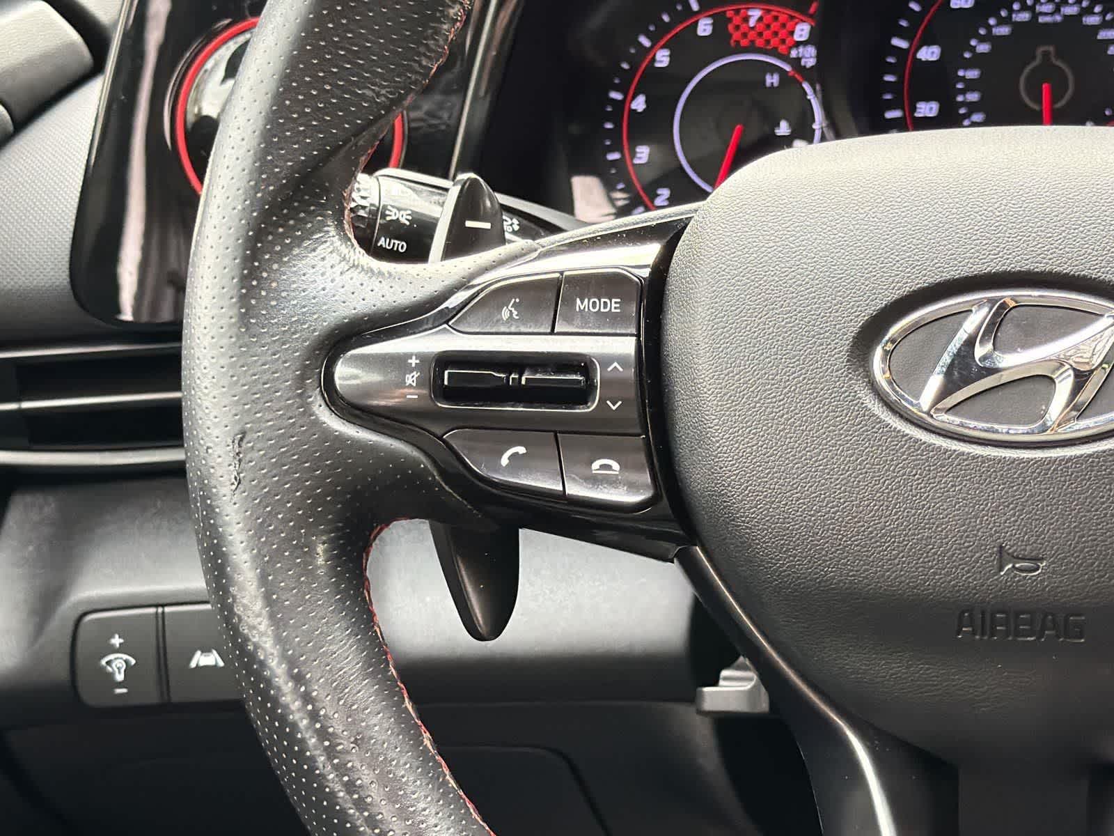 Thumbnail: 2022 Hyundai Elantra - 13