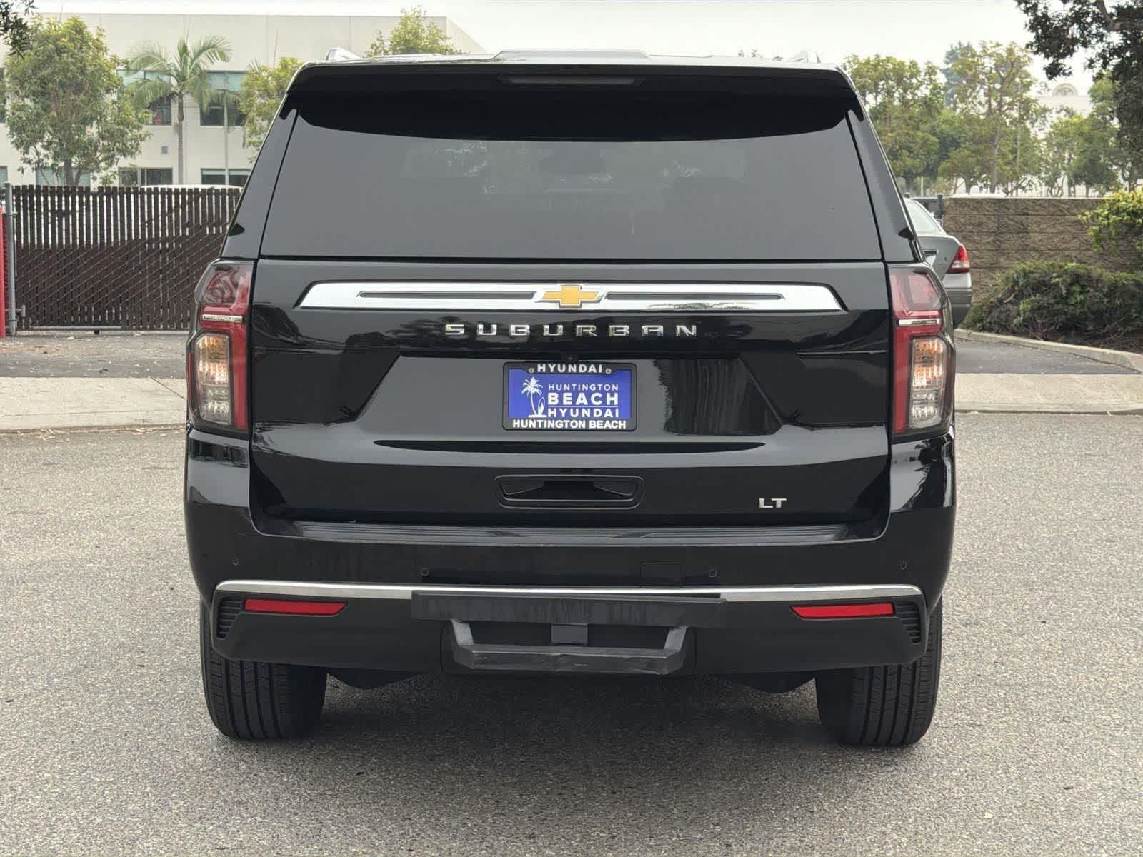 Thumbnail: 2023 Chevrolet Suburban - 5