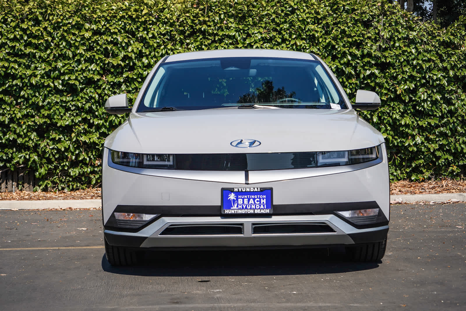 Used 2024 Hyundai IONIQ 5 SE with VIN KM8KM4DEXRU292137 for sale in Huntington Beach, CA