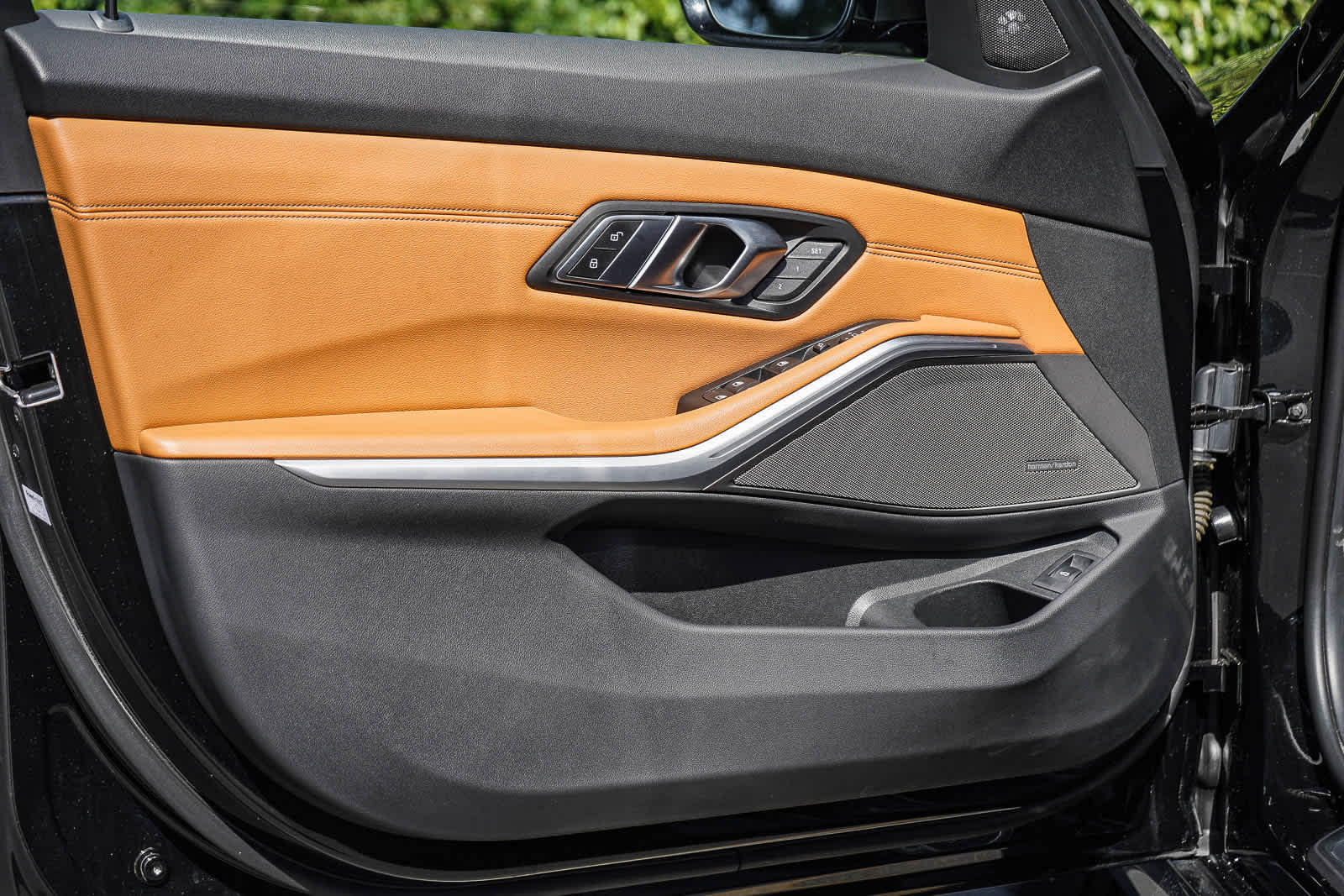 Thumbnail: 2020 BMW 3 Series - 21