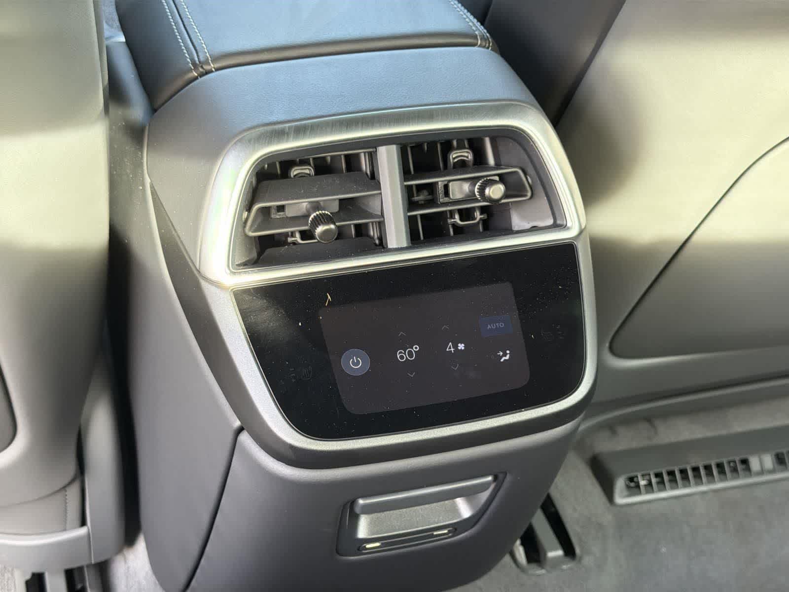 Thumbnail: 2024 Lucid Air - 29