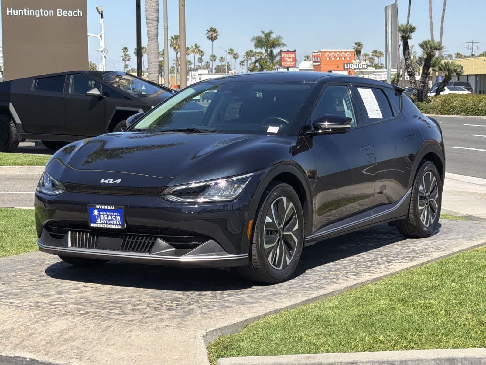 2022 Kia EV6 Light -
                  Huntington Beach, CA