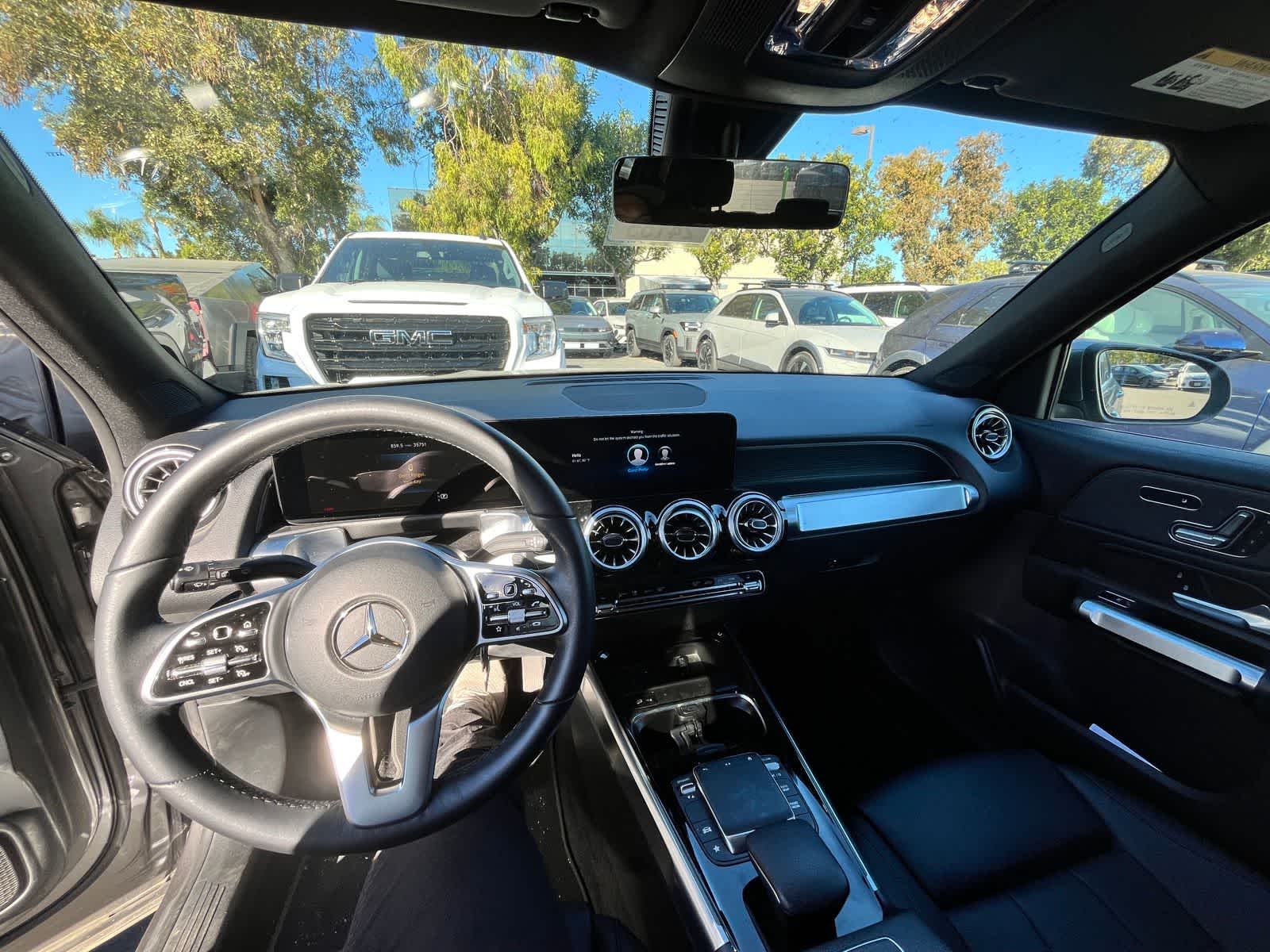 Thumbnail: 2023 Mercedes-Benz GLB - 7