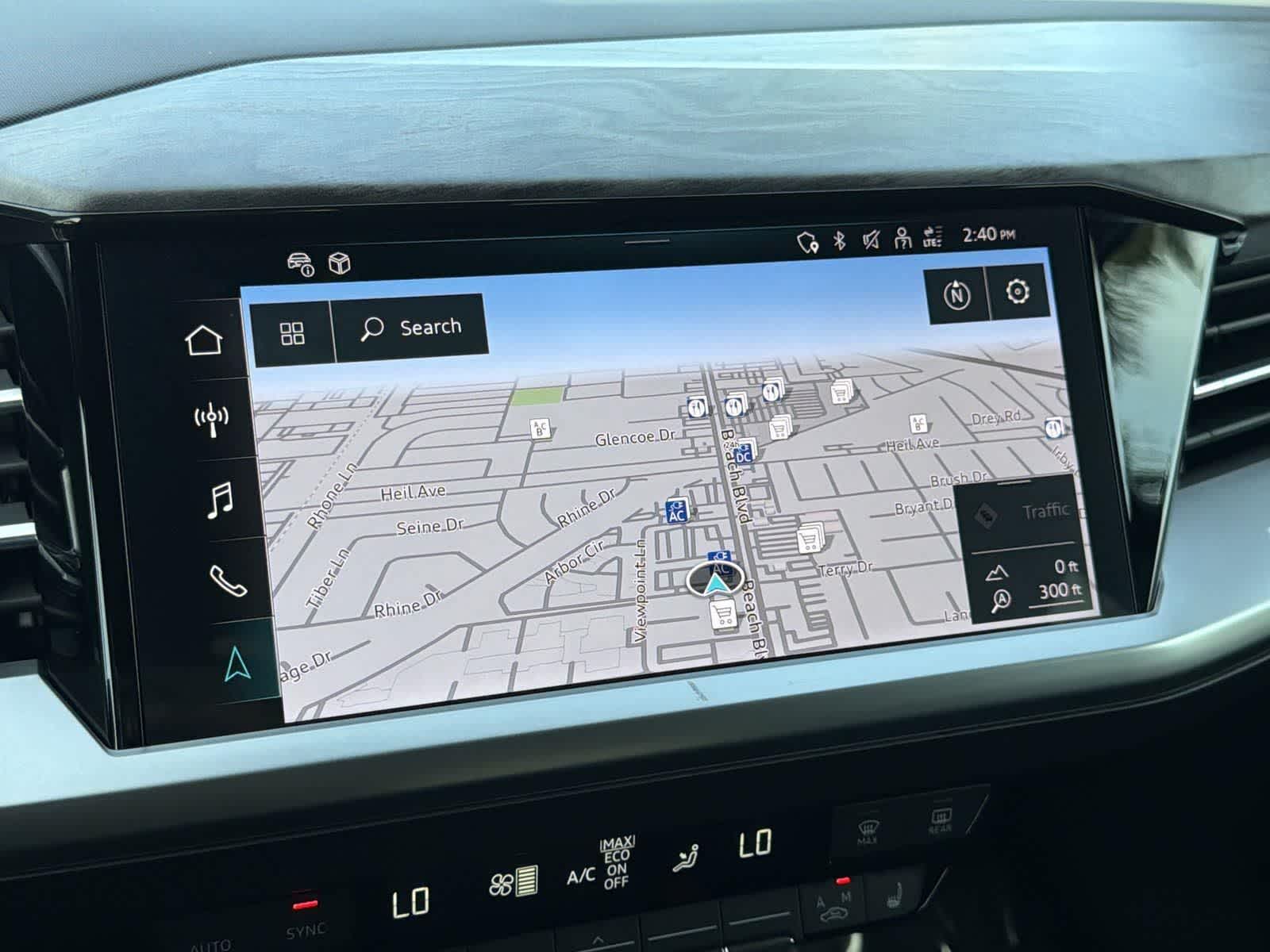 Thumbnail: 2023 Audi Q4 e-tron - 15