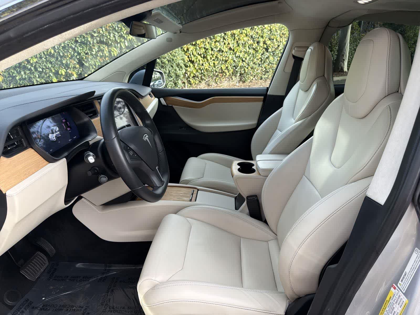 Thumbnail: 2018 Tesla Model X - 25