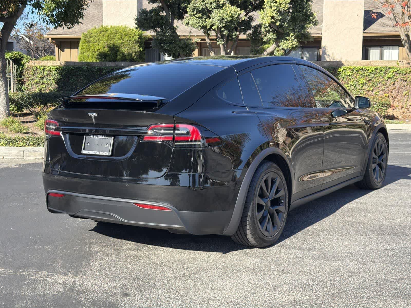 Thumbnail: 2023 Tesla Model X - 4