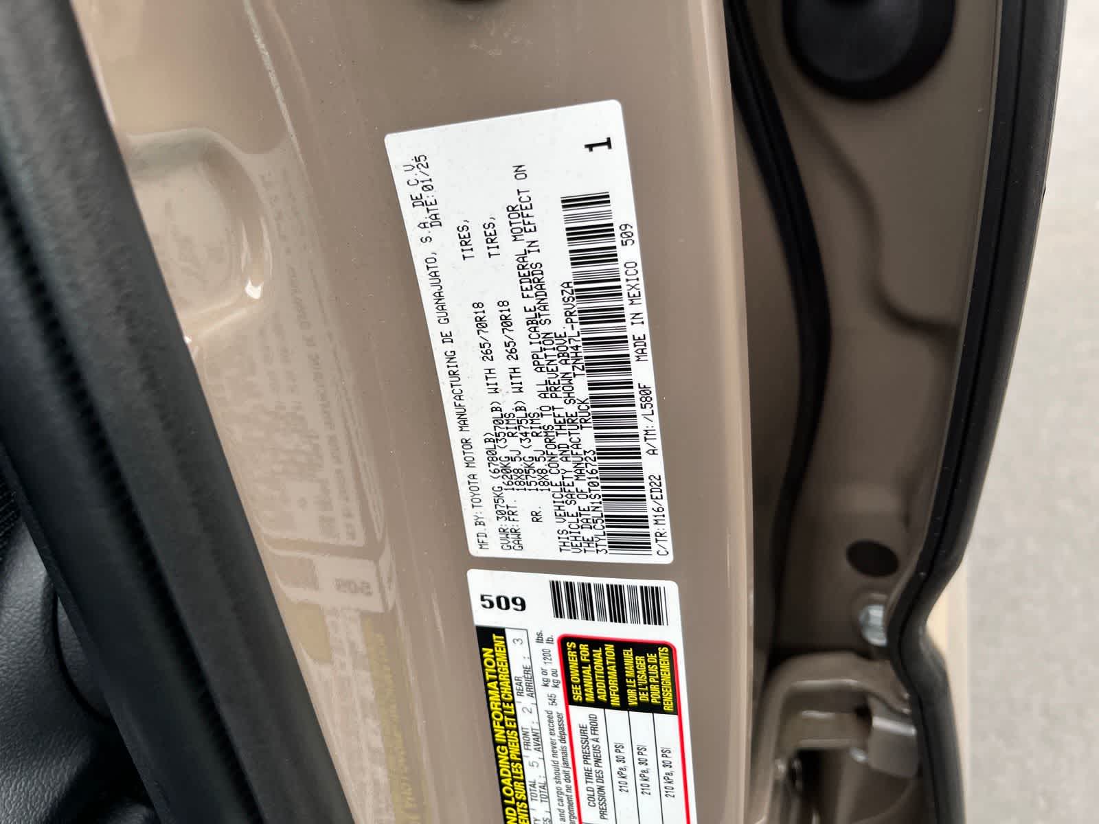 Thumbnail: 2025 Toyota Tacoma - 9