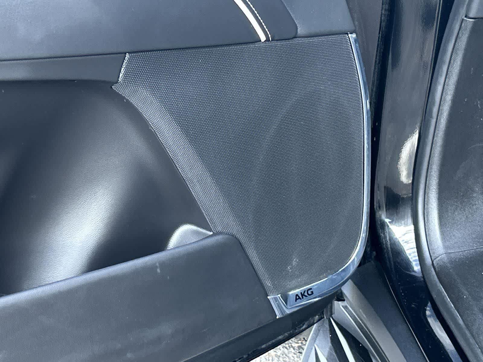 Thumbnail: 2023 Cadillac Escalade - 30